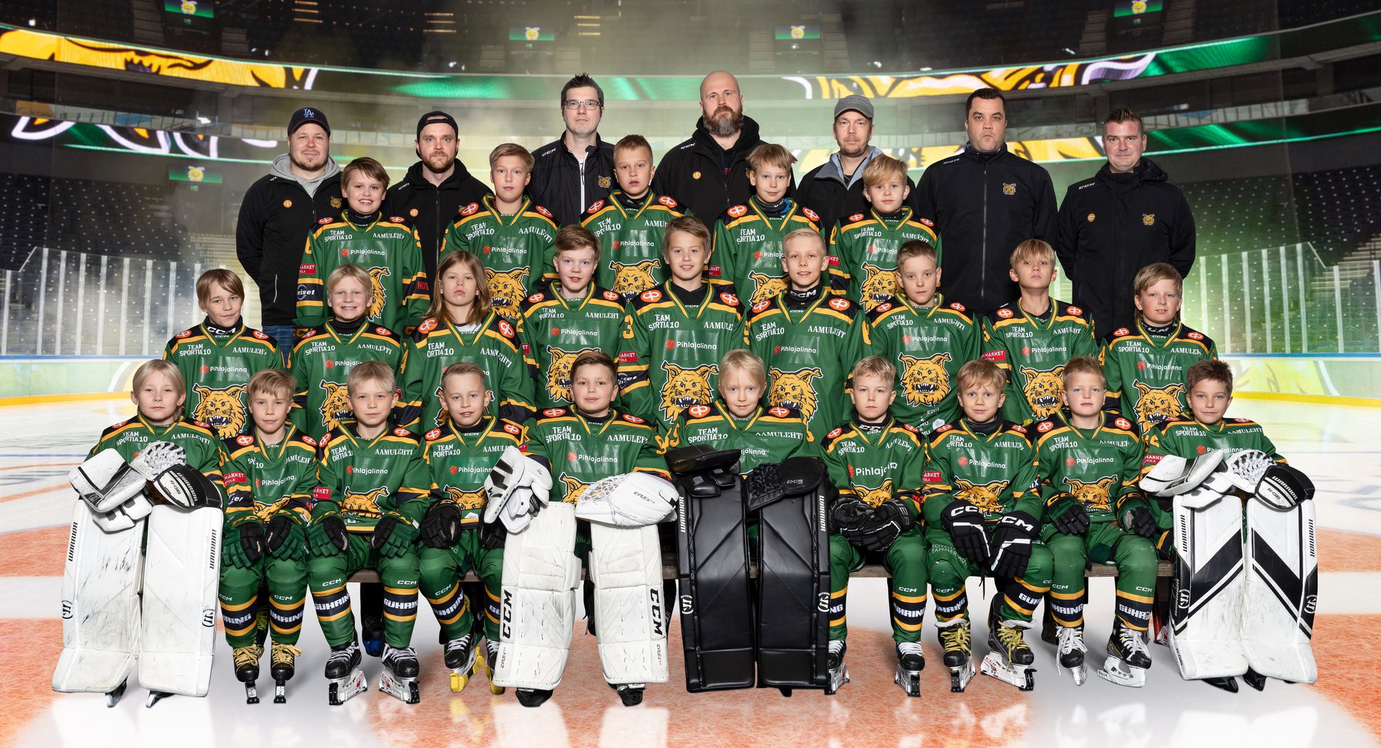 M 000450 8 1 450 ZMJJ0079ZU11 ilves jaakiekko u11